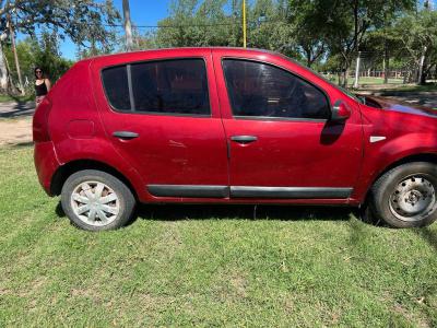 Autos Venta Santiago Del Estero Renault Sandero 1.6 16v PH2 CONFORT ao 2012